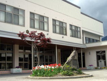 Primary school. Chikuma City Tokura to elementary school (elementary school) 823m