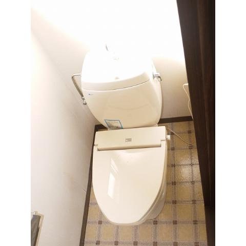 Toilet