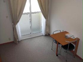 Living and room. The first floor is flooring Second floor carpet