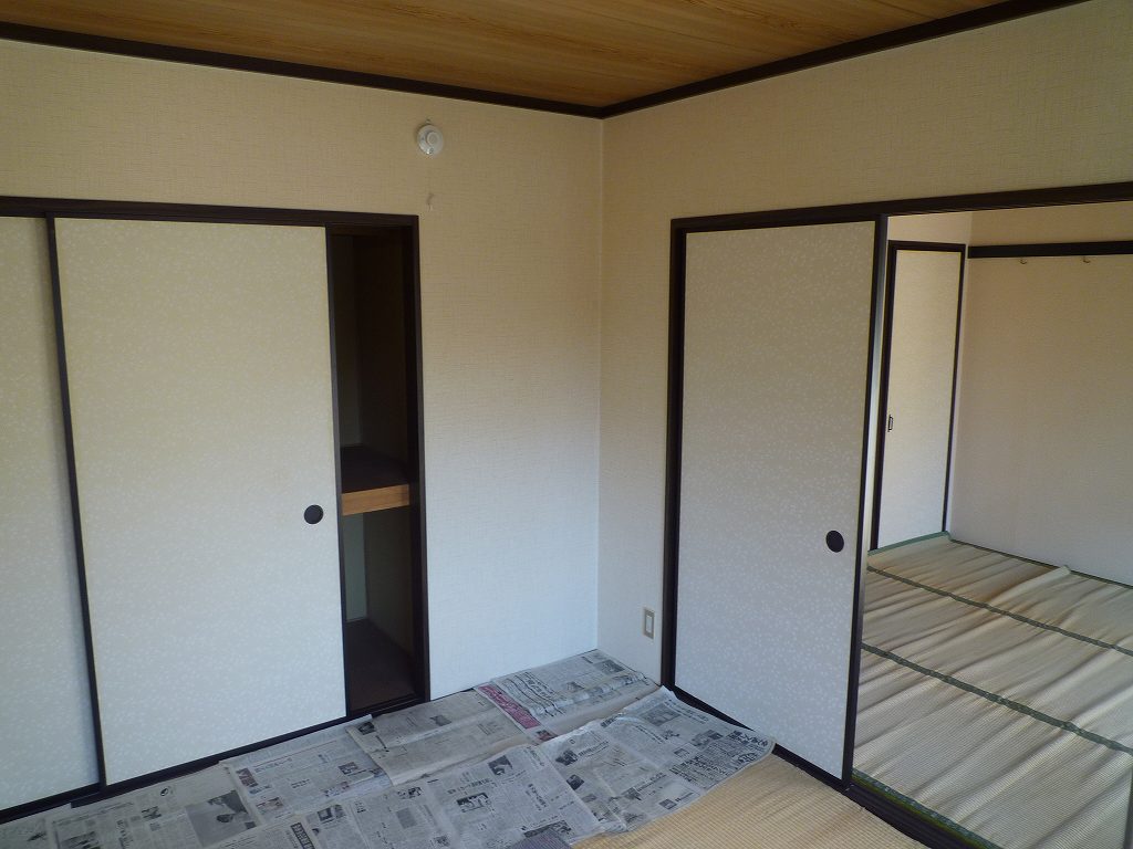 Living and room. ※ Room 101