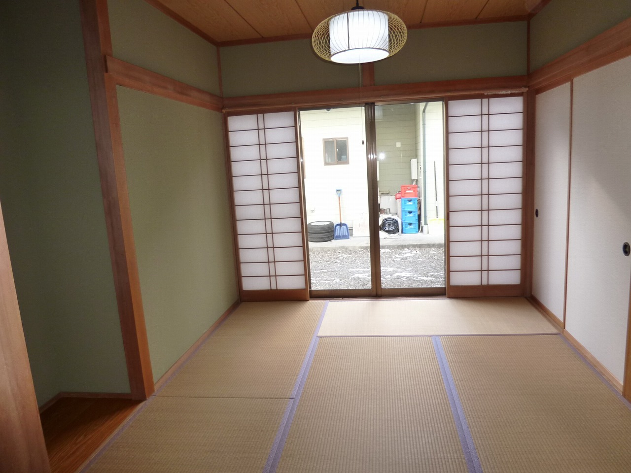 Living and room. ※ It is a photograph of the outbuilding