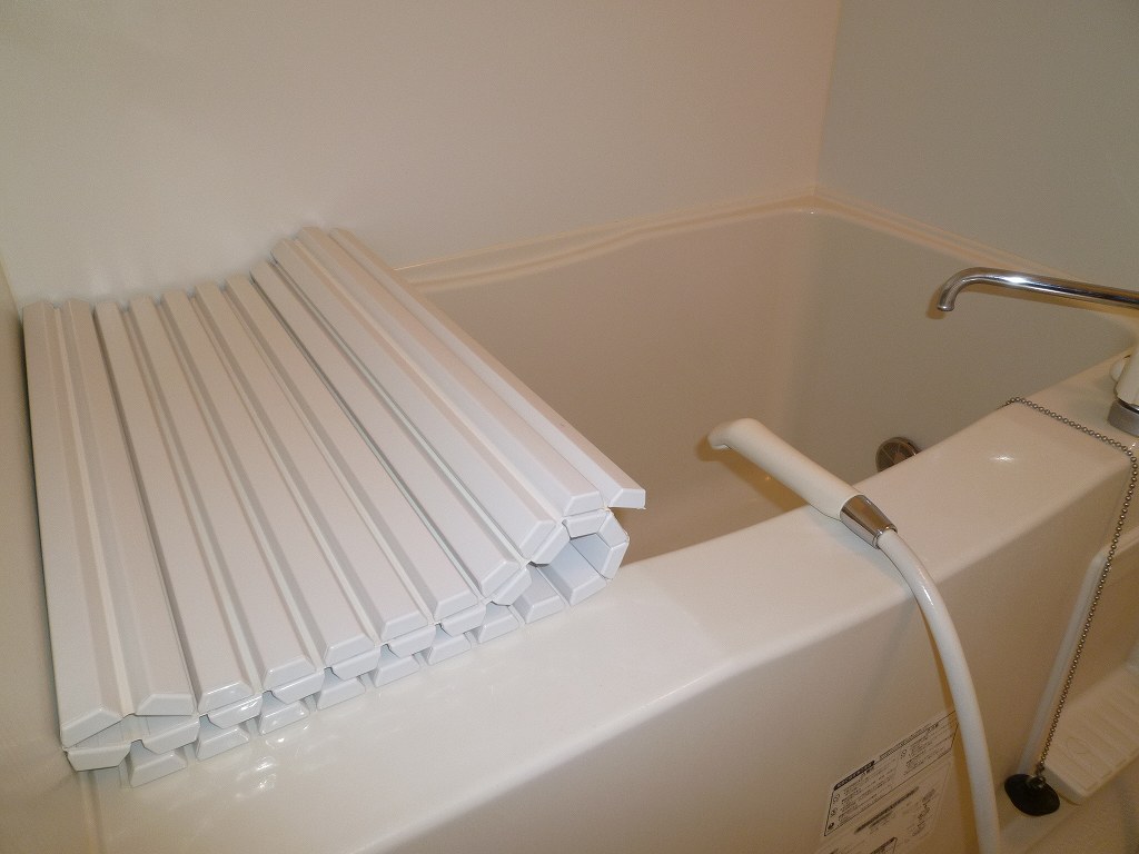 Bath.  ※ 105, Room