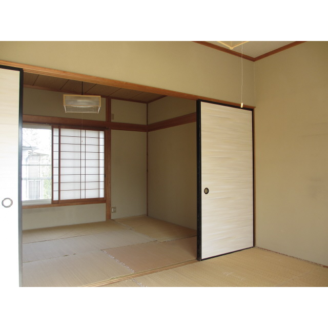 Living and room