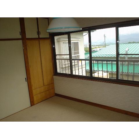 Other room space