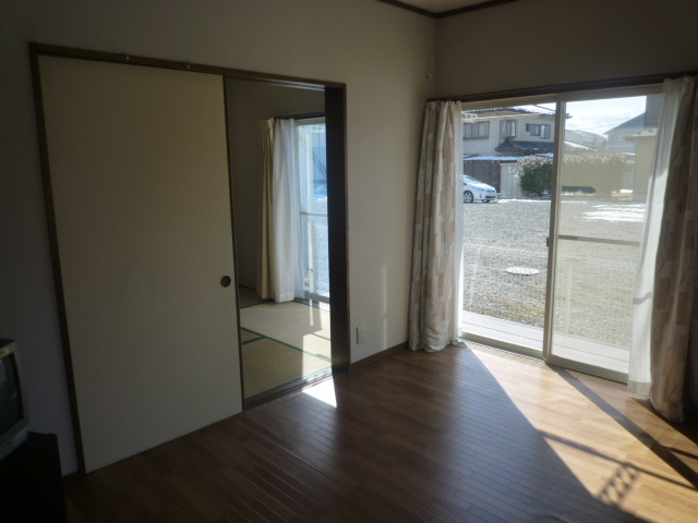 Living and room