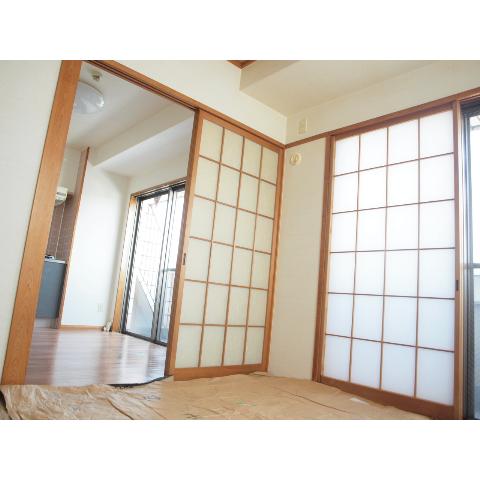 Living and room