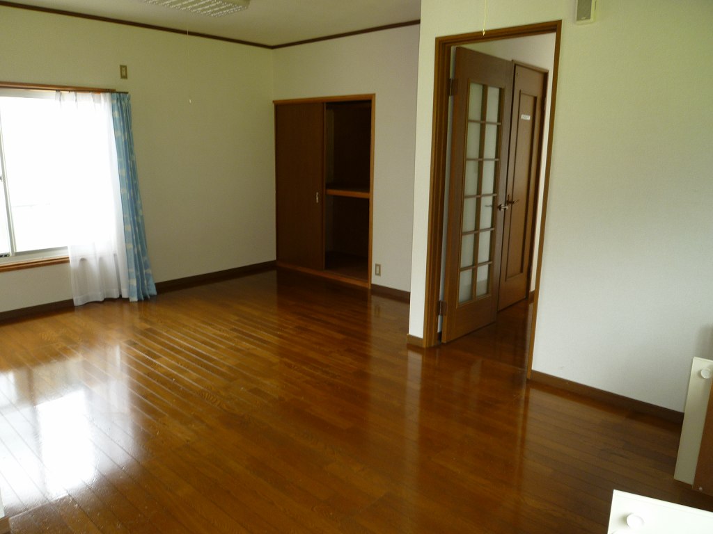 Other room space
