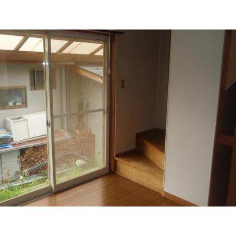 Living and room