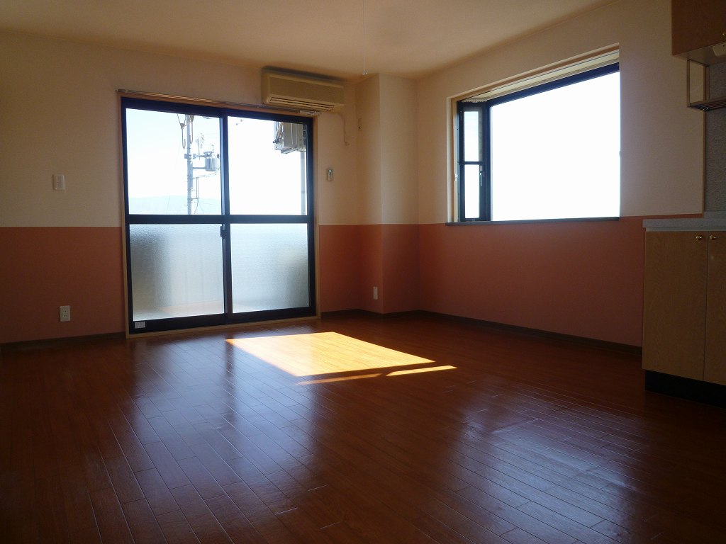 Living and room