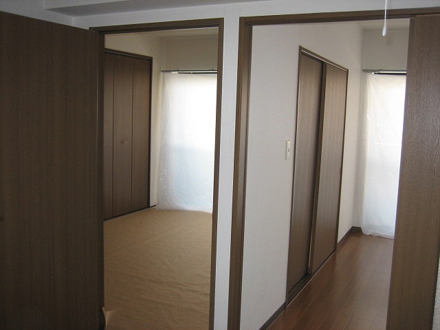 Living and room