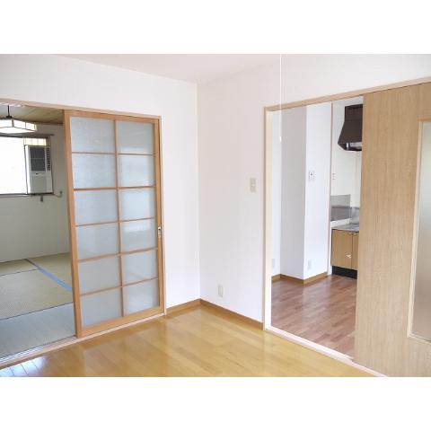 Living and room