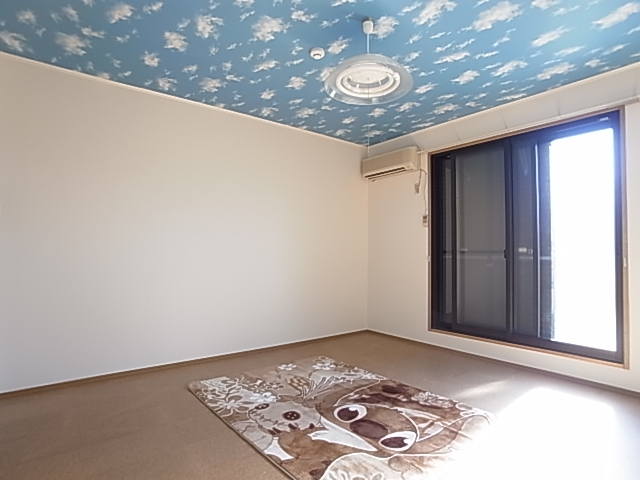 Living and room
