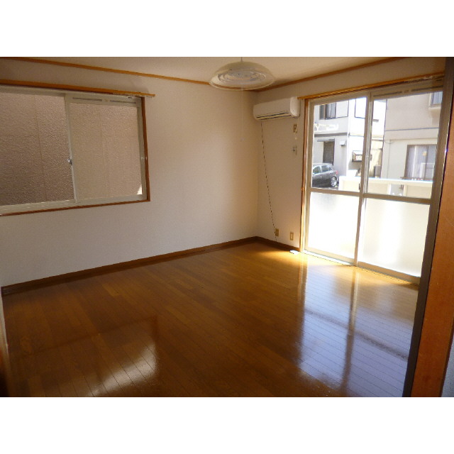 Living and room