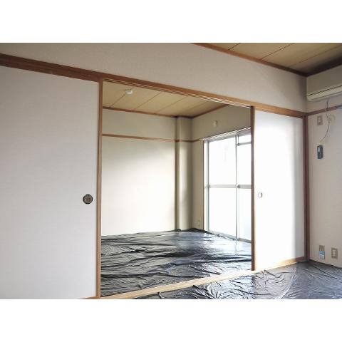 Living and room