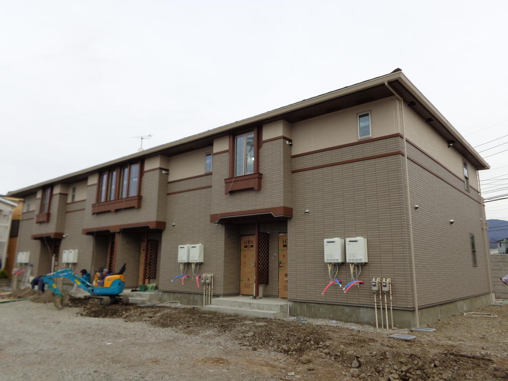 Building appearance. Under construction