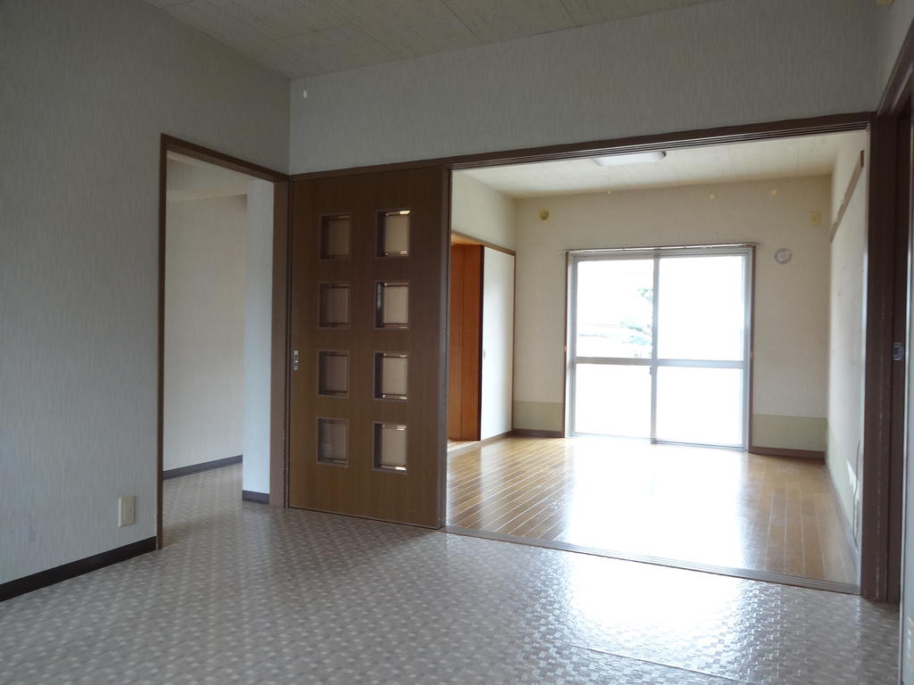 Living and room