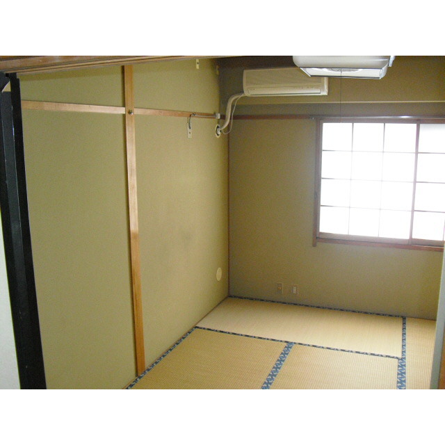 Other room space