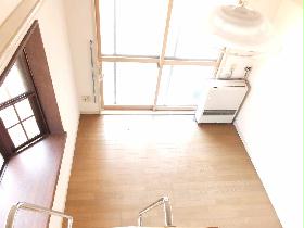 Living and room. Furniture and specifications may vary in part by the room
