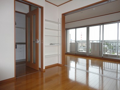 Living and room