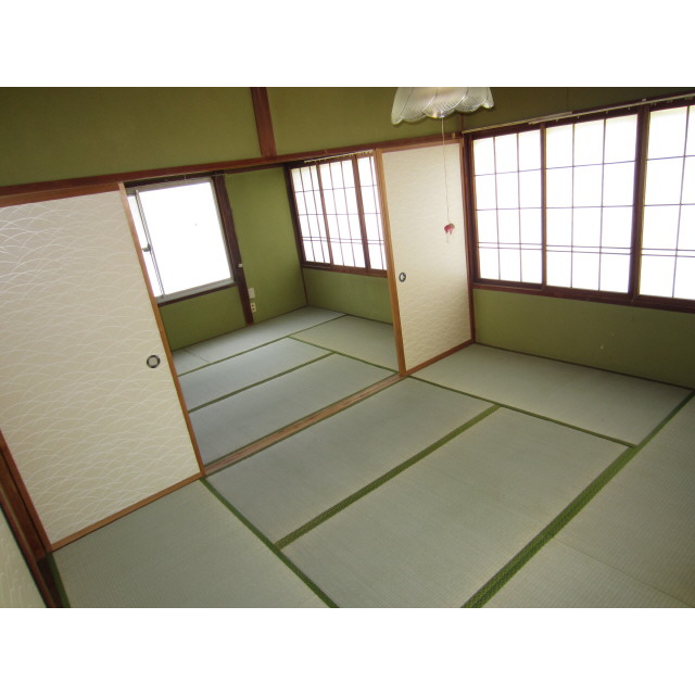 Living and room