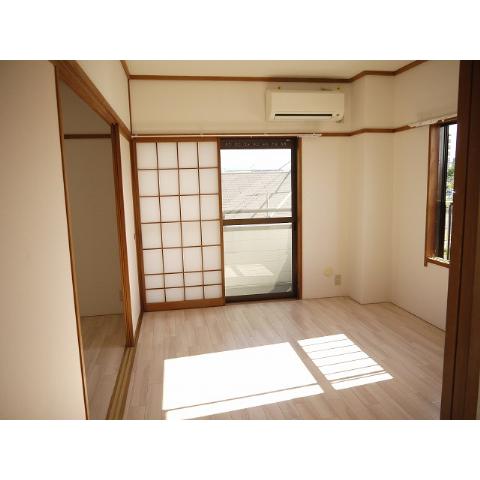Living and room