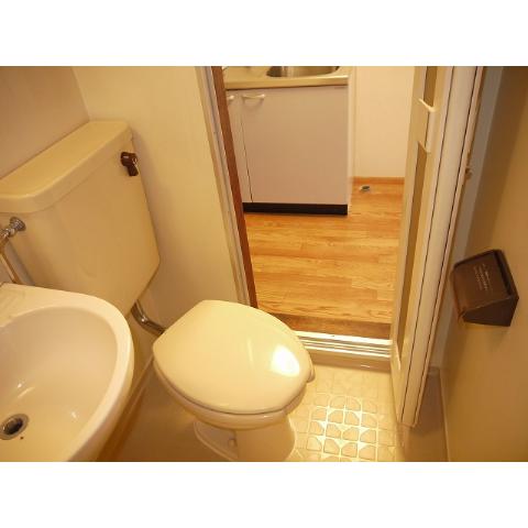 Toilet