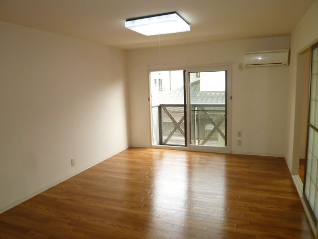 Living and room
