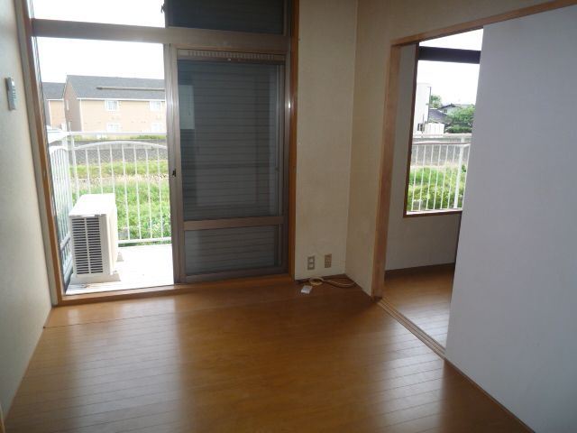 Living and room