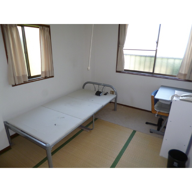 Other room space