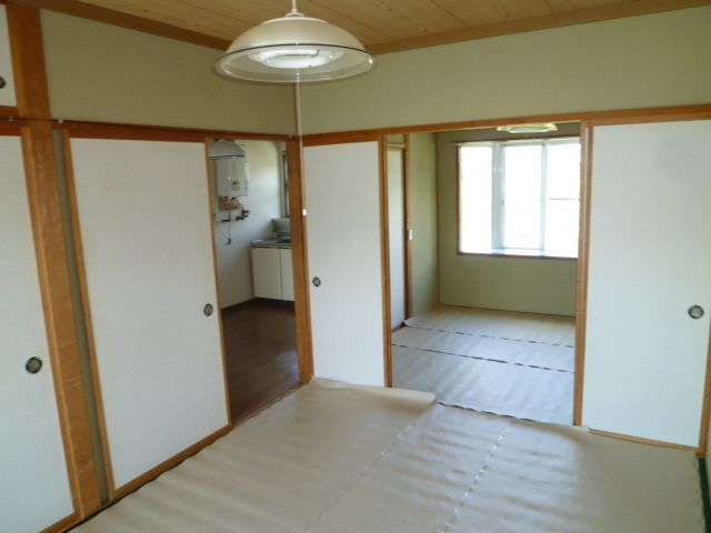 Living and room