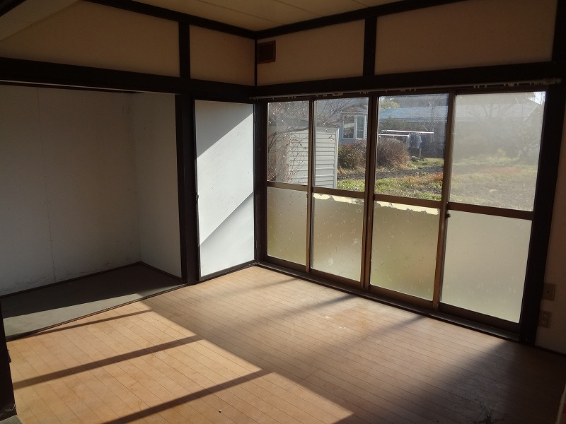 Living and room