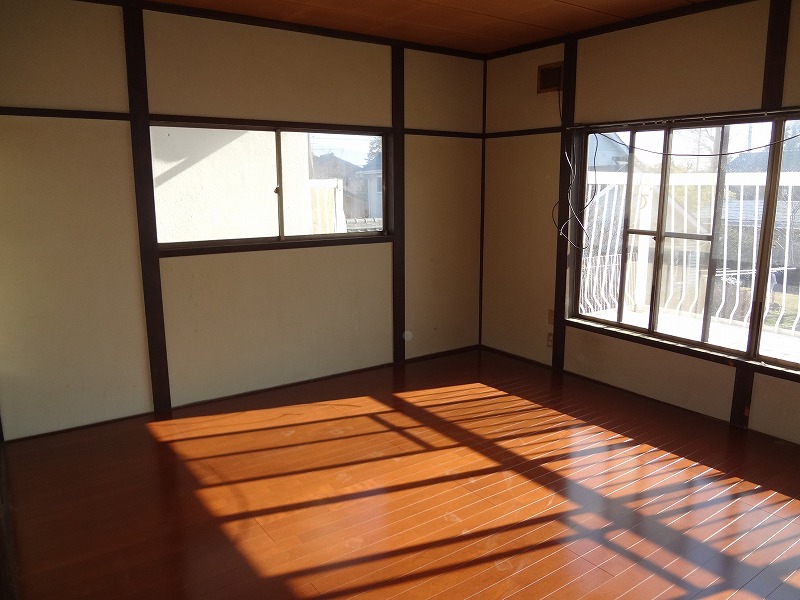 Living and room