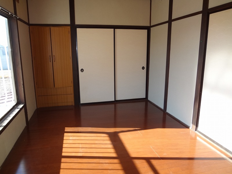 Living and room