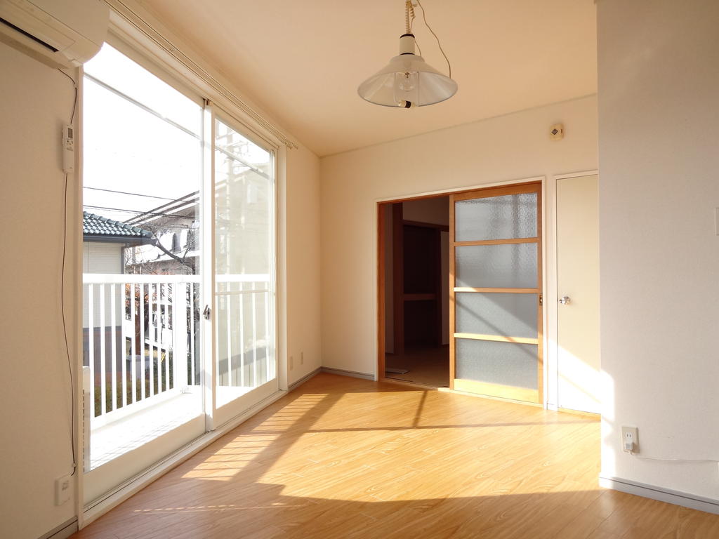 Living and room