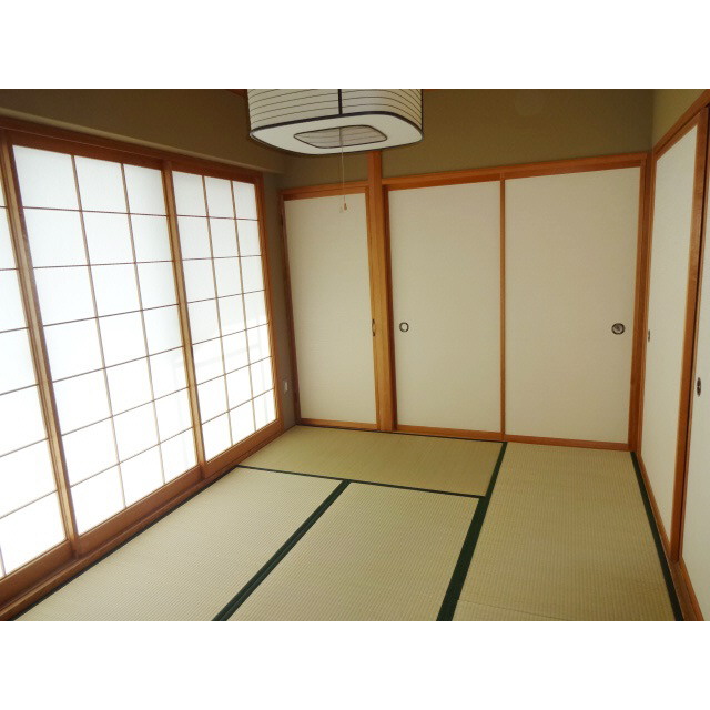 Other room space