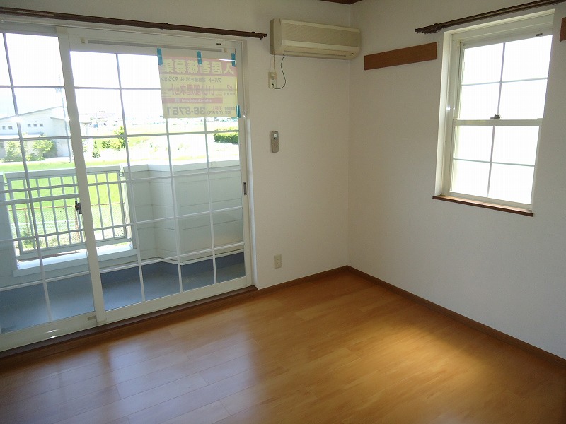 Other room space