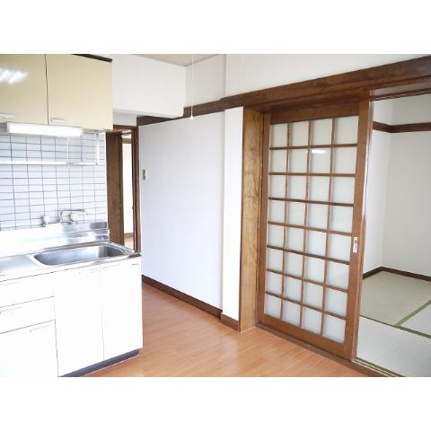 Living and room