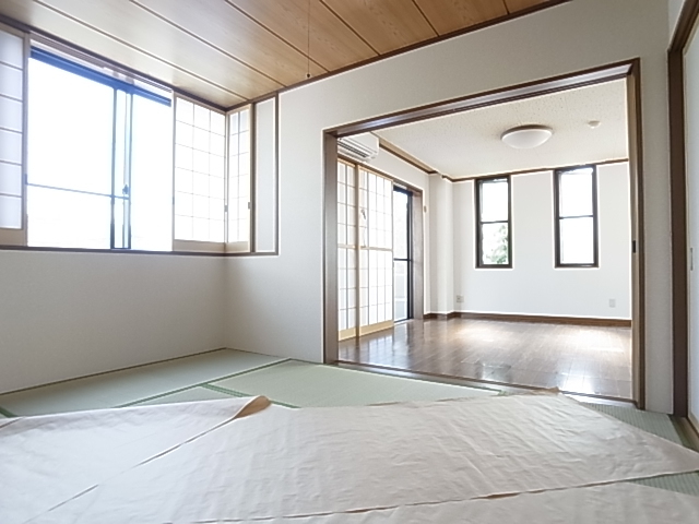 Living and room