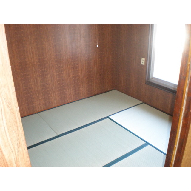 Other room space