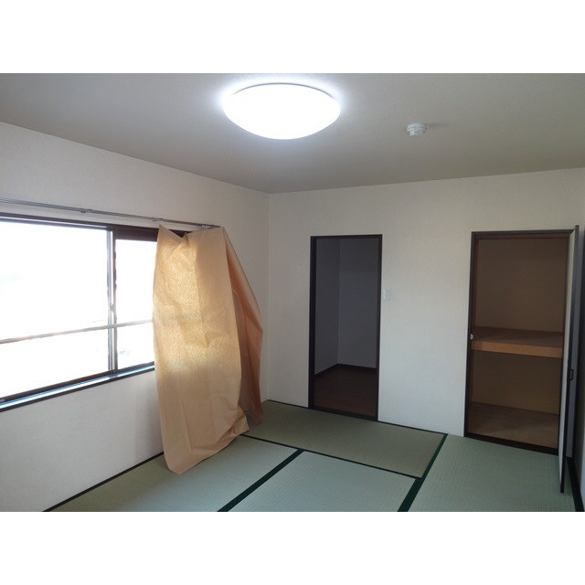 Other room space