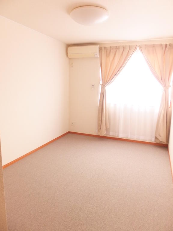 Other. 2F room 2