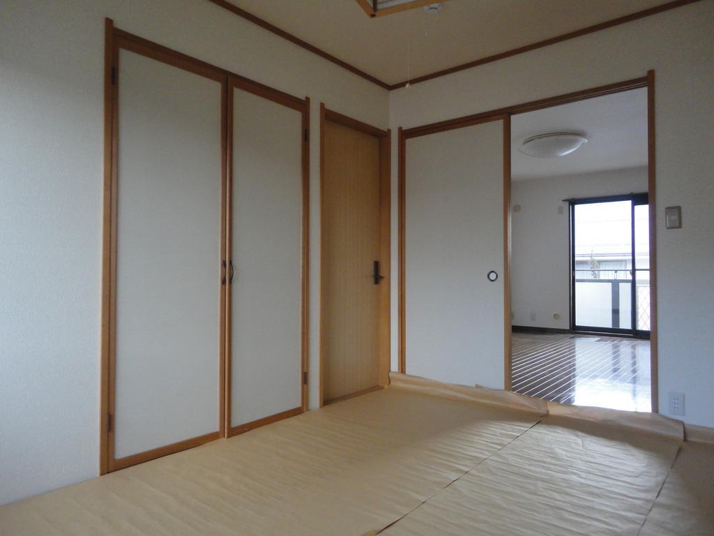 Other room space
