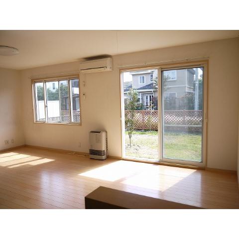 Living and room