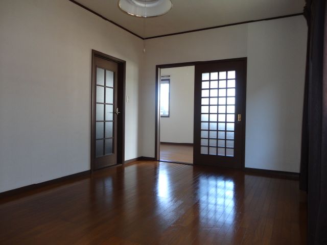 Living and room