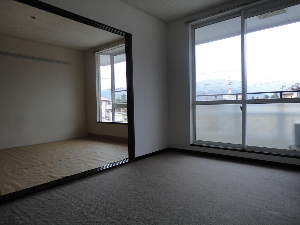 Living and room