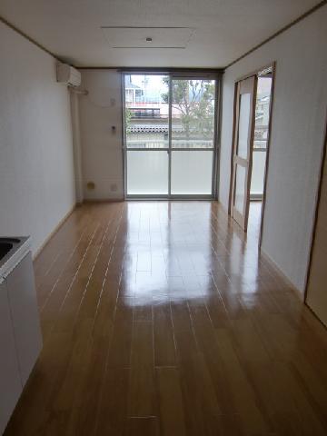 Living and room