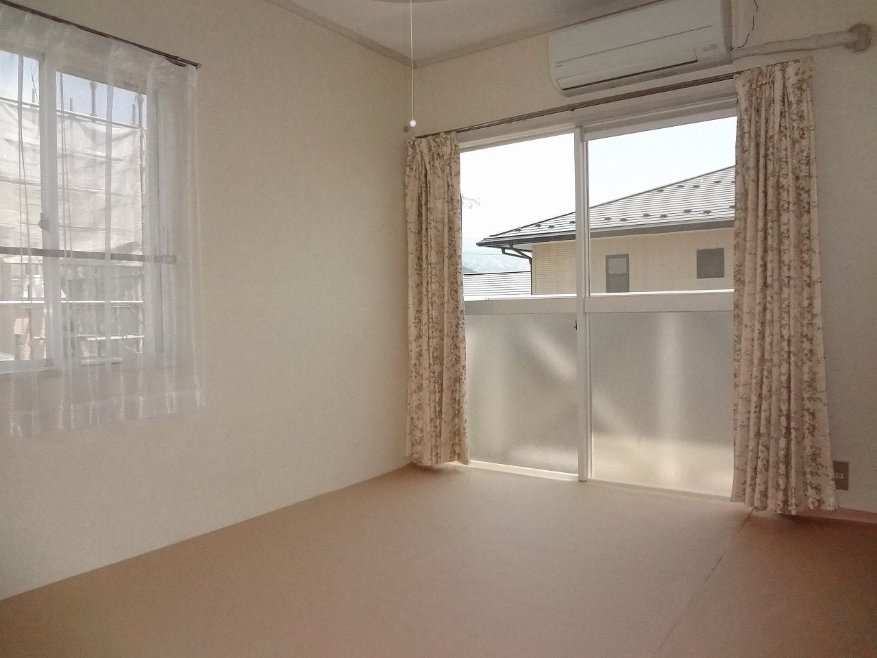 Living and room