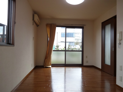 Living and room