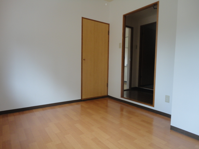 Other room space