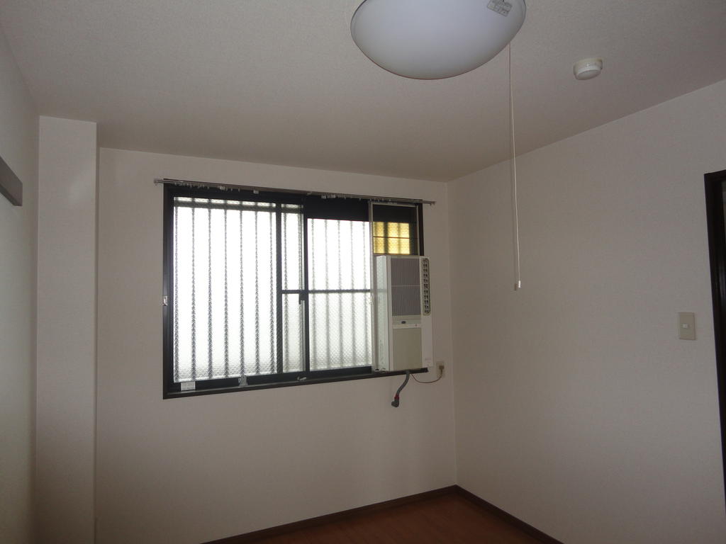 Other room space